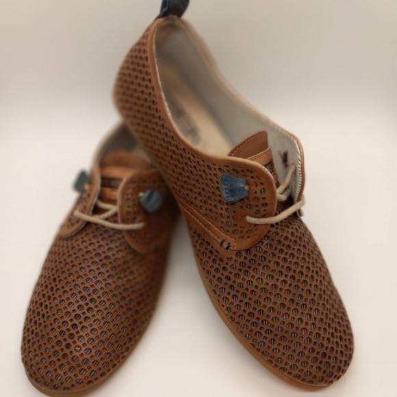 🔥OVER $100+ OFF!🔥37 6.5 7 PIKOLINOS LAZER CUT BROWN LEATHER RUBBER SOLE FLATS - Picture 5 of 16
